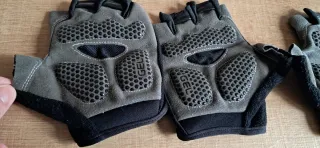 Guantes de gimnasio sin dedos