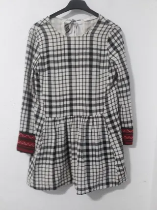 Vestido Zara cuadros manga larga