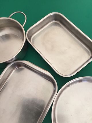 Set 4pezzi: 2 teglie rettangolari 1 tonda ,1 pento