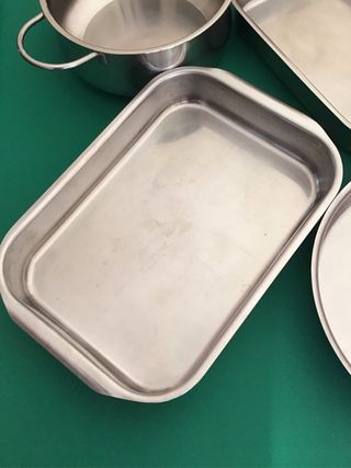 Set 4pezzi: 2 teglie rettangolari 1 tonda ,1 pento