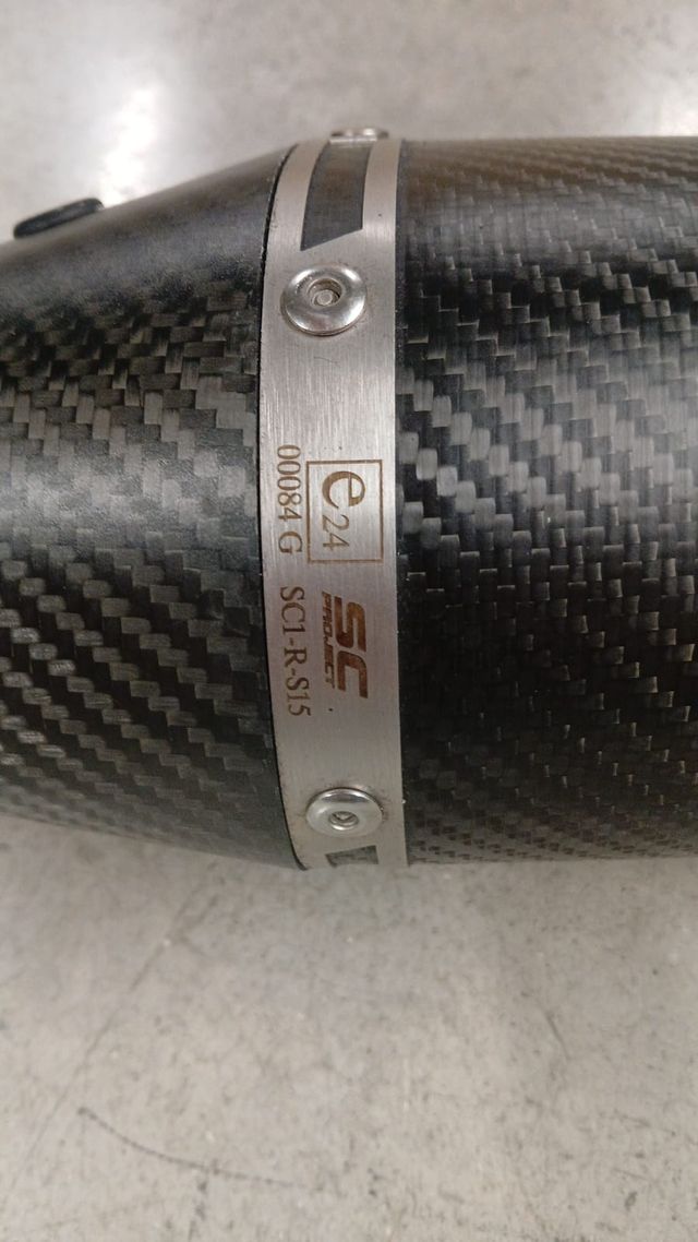 ESCAPE SUZUKI GSX-S 750 SC PROJECT