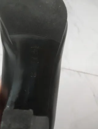 Scarpe con tacco Romagnoli nere