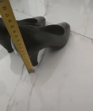 Scarpe con tacco Romagnoli nere