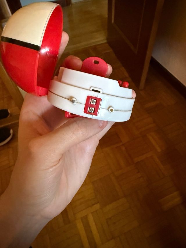 Pokemon Cyber Pokeball Game Boy