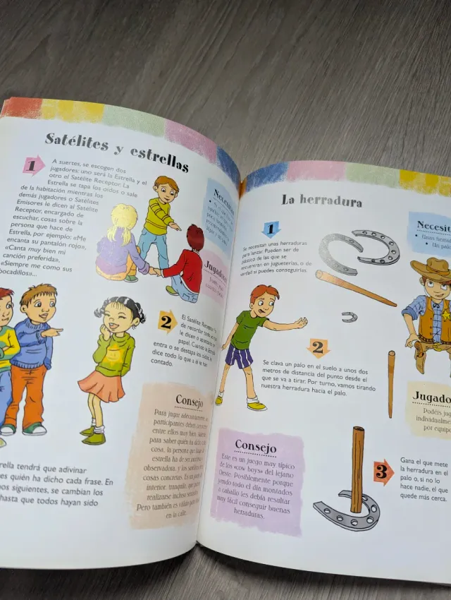 Jugando Con Amigos/ Playing With Friends (A Jug...