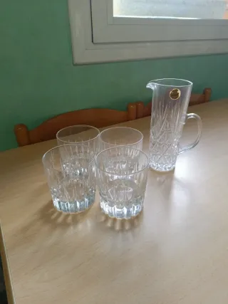 Jarra y 4 vasos Cristal d'Arques