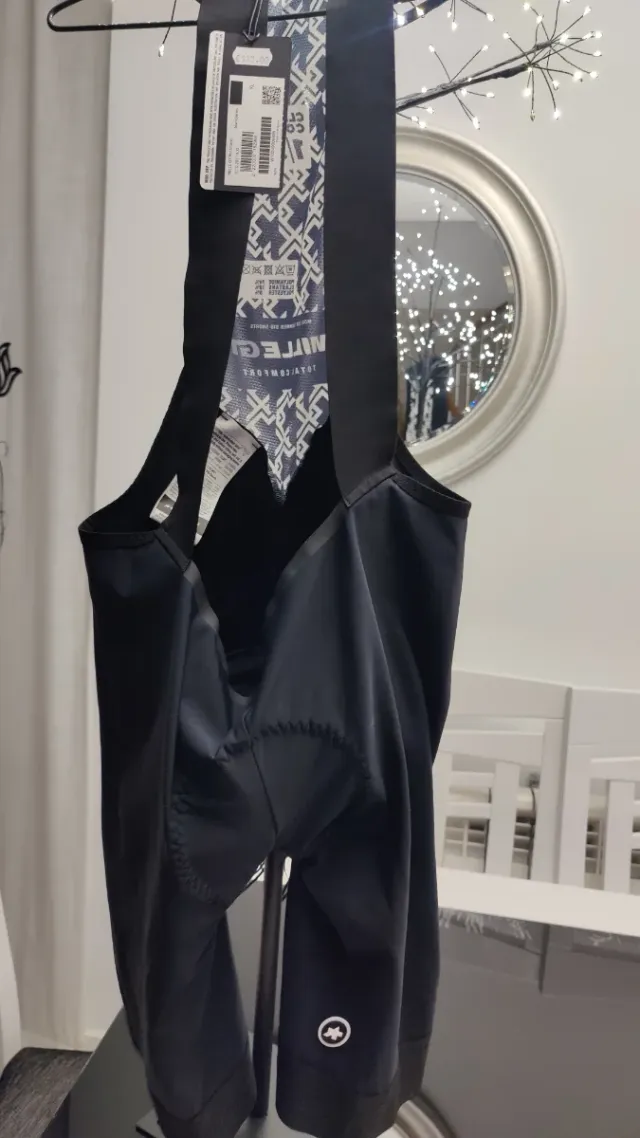 Culote Assos Talla XL Negro y Blanco