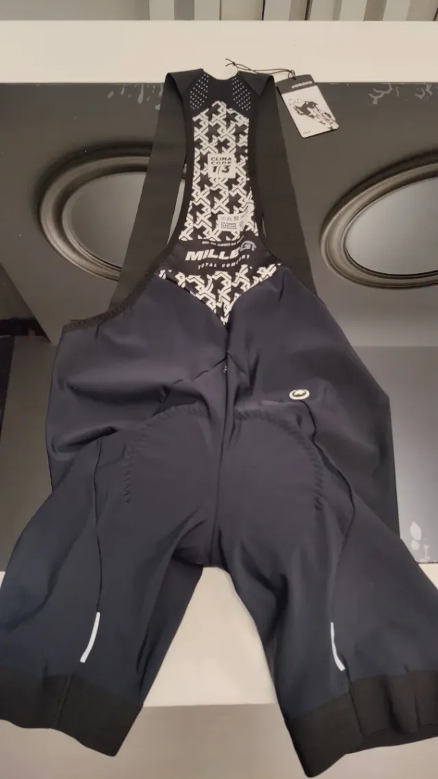 Culote Assos Talla XL Negro y Blanco