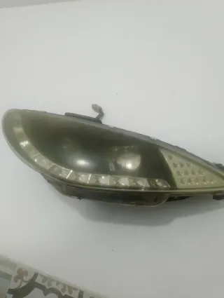 Focos Peugeot de  LED