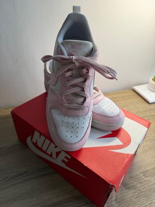 Zapatillas Nike Air Force 1 Rosa y Blanco