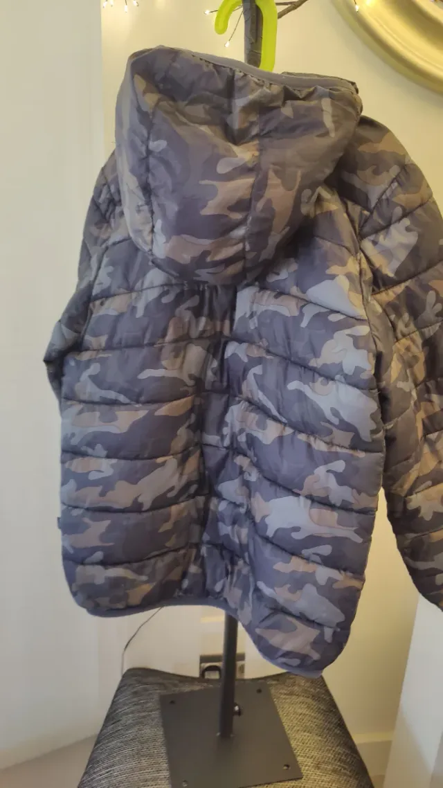 Abrigo Benetton camuflaje T8