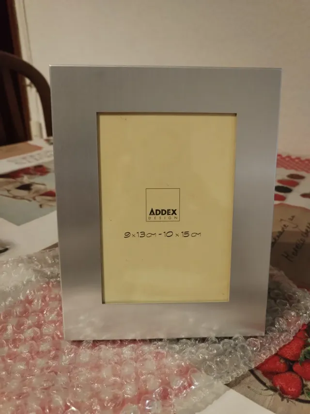 Marco de fotos ADDEX DESIGN metal plateado