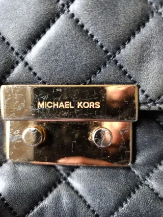 Bolso Michael Kors Negro y Dorado