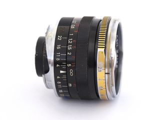 Objetivo Carl Zeiss Biogon 2,8/28 ZM
