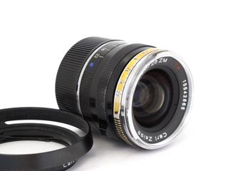 Objetivo Carl Zeiss Biogon 2,8/28 ZM