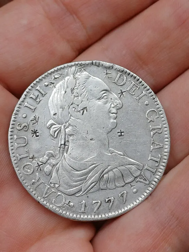 Moneda 8 Reales Carlos III 1777