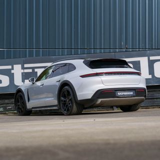 Porsche Taycan 4 Cross Turismo 2023