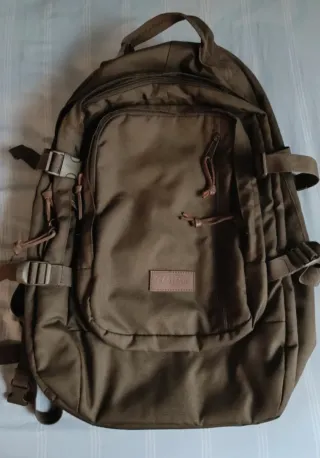 Mochila Eastpak Volker 35L Verde Oliva