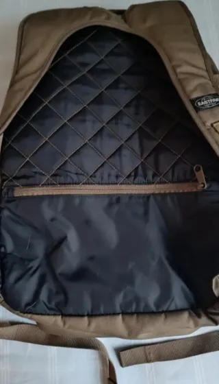 Mochila Eastpak Volker 35L Verde Oliva