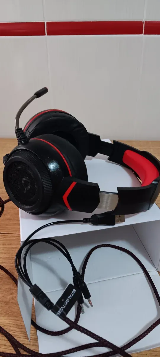 Auriculares Gaming Talius Rojos y Negros