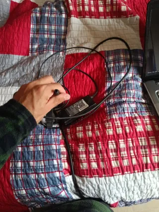 HP Pavilion DV5 [dv5-1118es] con cargador