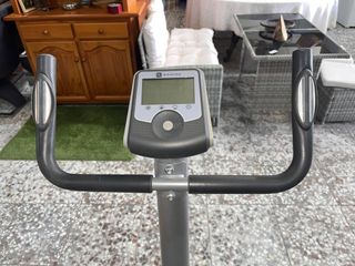 BICICLETA ESTÁTICA DOMYOS