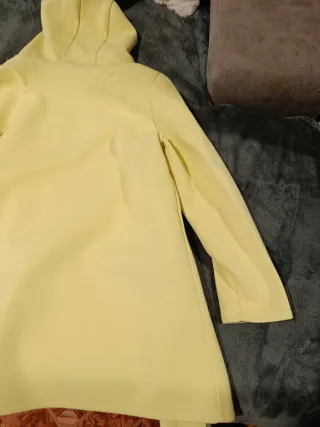 Chaqueta amarilla talla M