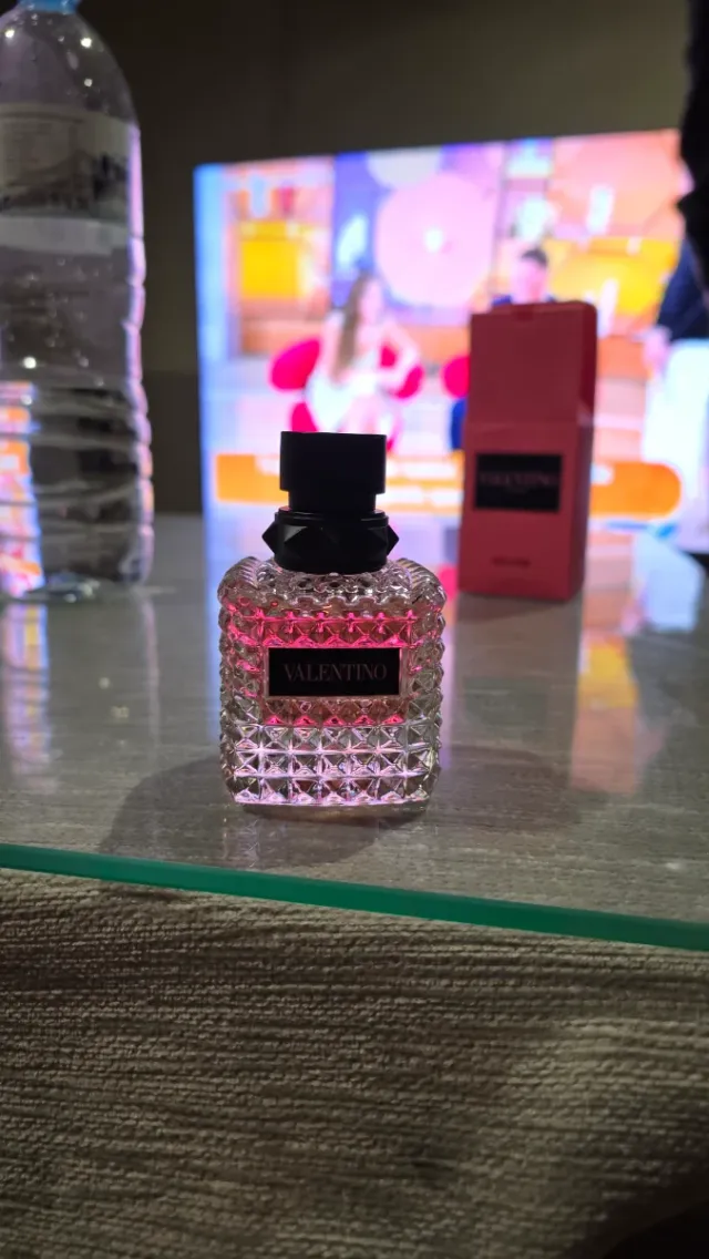 Valentino Donna Born in Roma Perfume