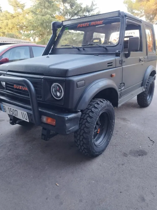 Suzuki Samurai 1998