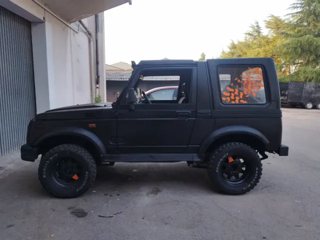 Suzuki Samurai 1998