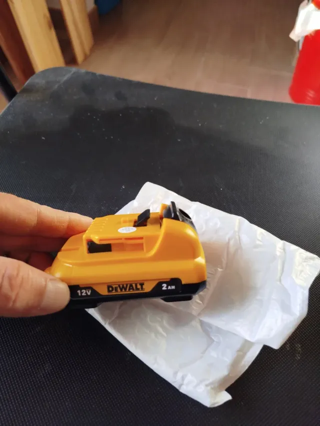 Batería DeWalt 2Ah Nueva