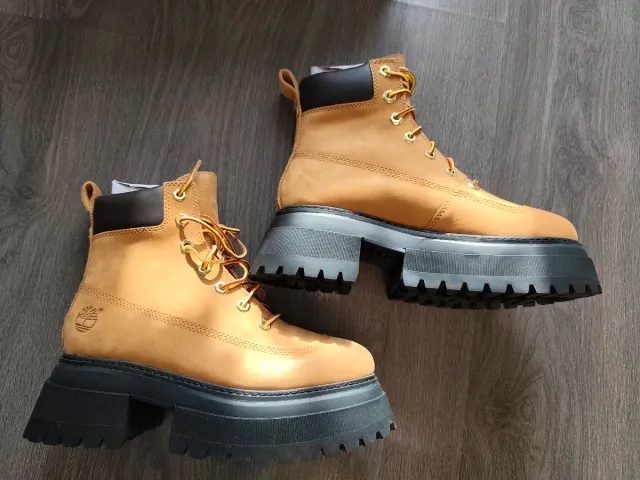 Botas Timberland Nobuk Plataforma