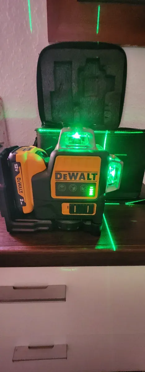 Nivel Láser DeWalt Verde