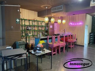 Bar en venta en Eixample en Salou