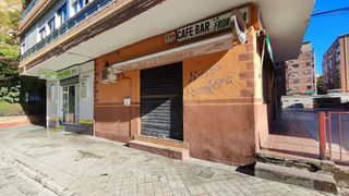 Bar en venta en Barrio de Zaidín en Granada
