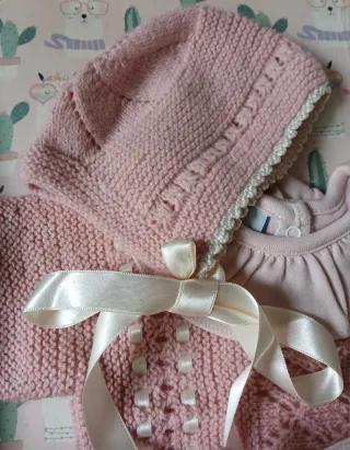 Chaqueta,capota, patucos y body 1-3 meses