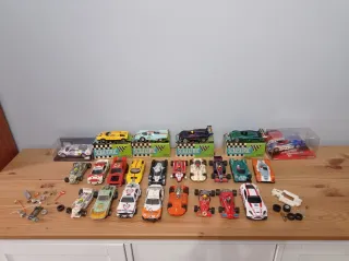Lote Scalextric Coches y Accesorios