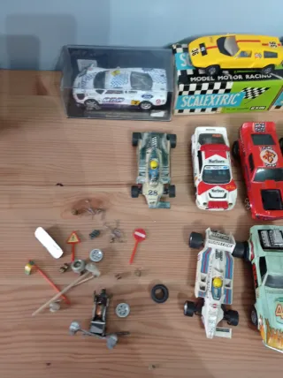 Lote Scalextric Coches y Accesorios
