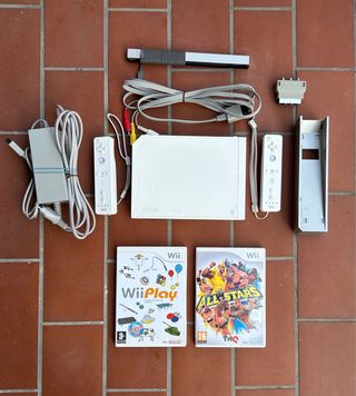 Nintendo Wii Console Bundle
