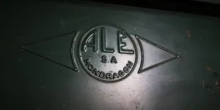 Caja de herramientas metálica ALE MONDRAGÓN 50 cm