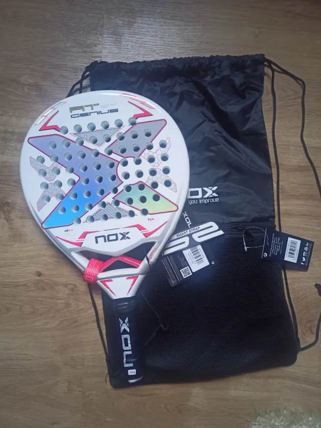 Pala NOX AT PRO CUP GENIUS