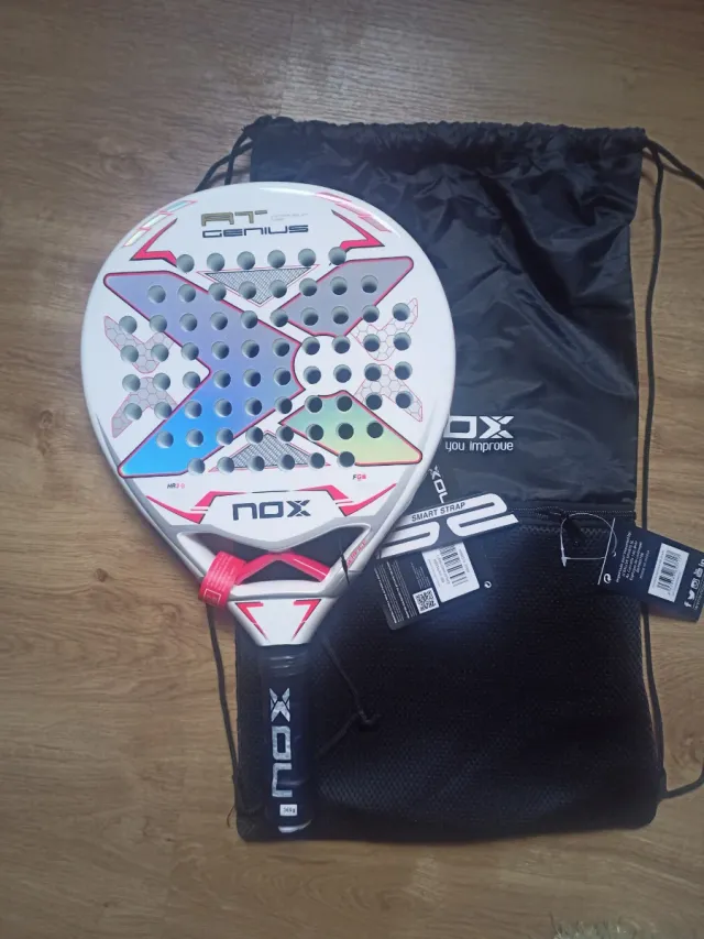 Pala NOX AT PRO CUP GENIUS