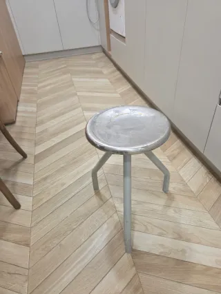 Taburete Metálico Vintage Gris y Plateado