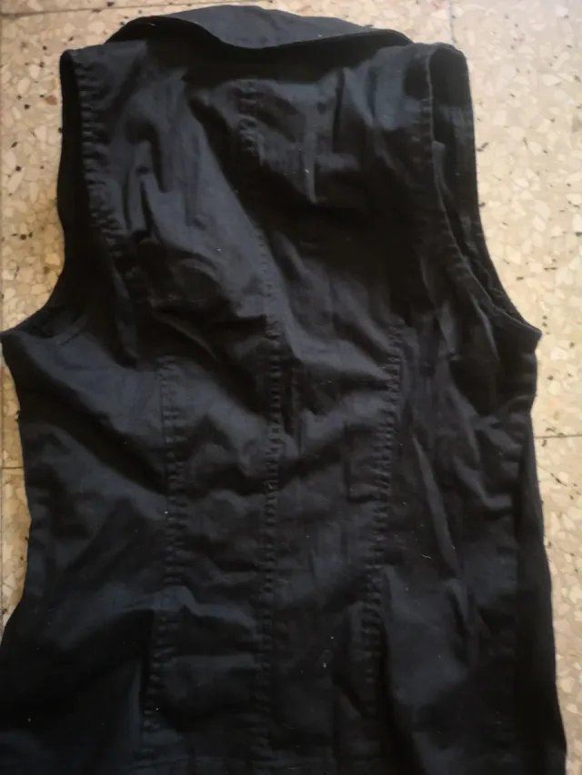 Chaleco negro Pimkie Talla S