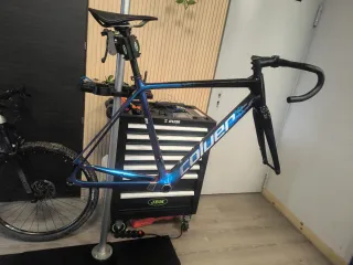 Cuadro Coluer Invicta carretera