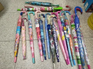 Paraguas infantil de tus series favoritas