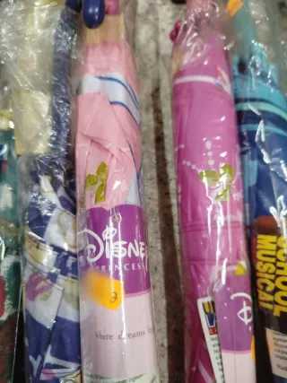 Paraguas infantil de tus series favoritas