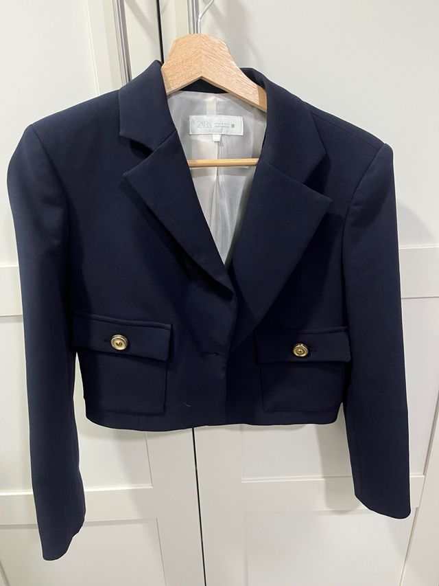 Blazer corto ZARA azul Talla XS
