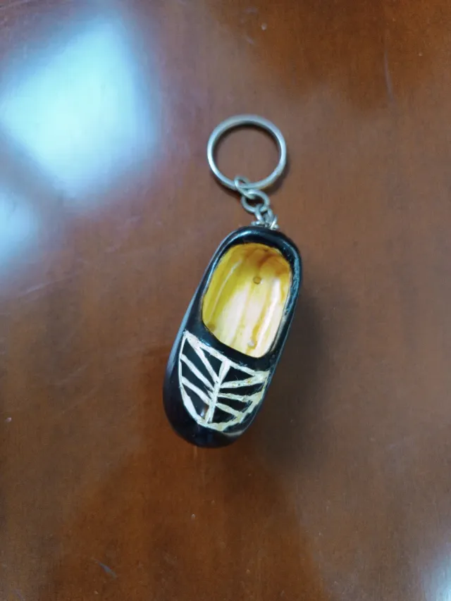 Llavero Albarca Madera