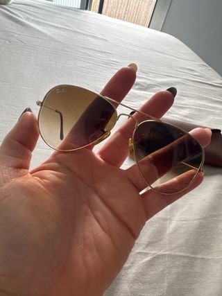 Gafas de sol Ray-Ban mujer doradas